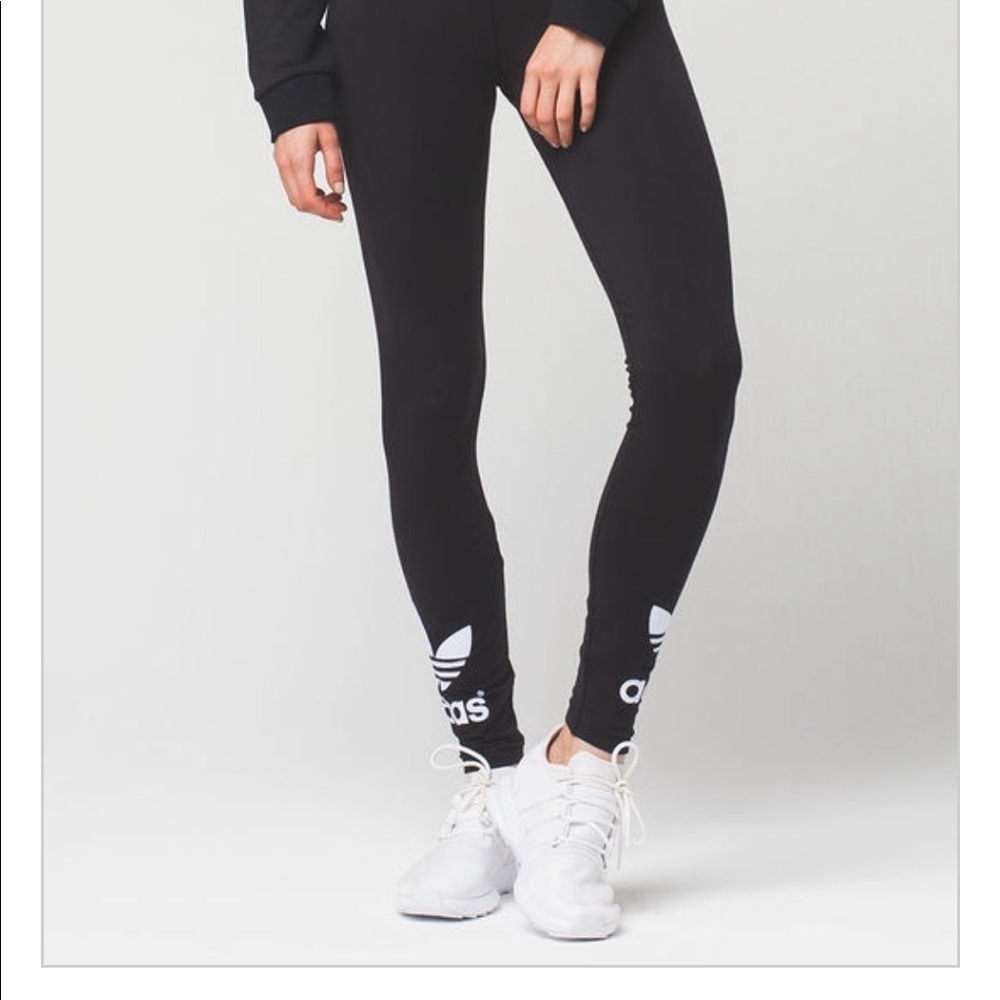 Adidas Original trefoil logo leggings